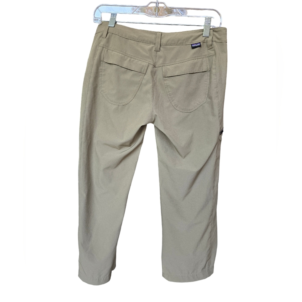 Patagonia Low Rise Khaki Cropped Capris Pants, Size 4 - Picture 2 of 6